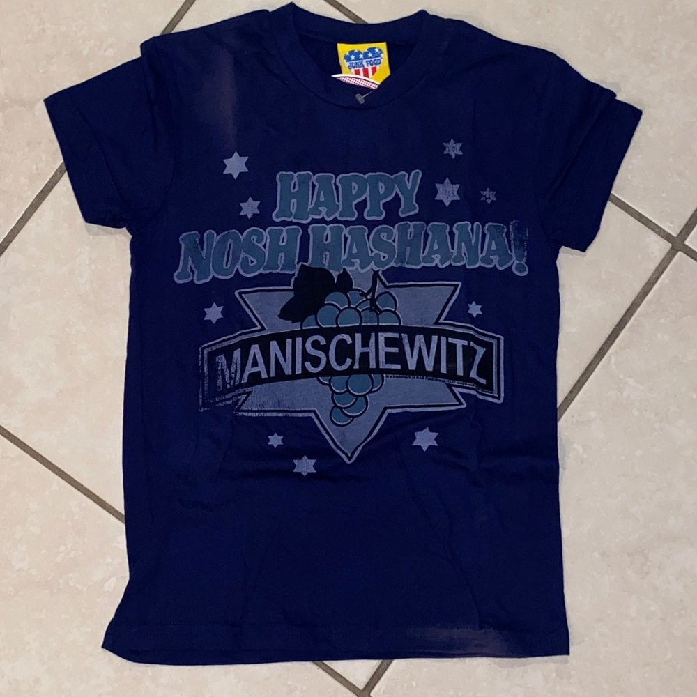NWT Kids Nosh T-shirt